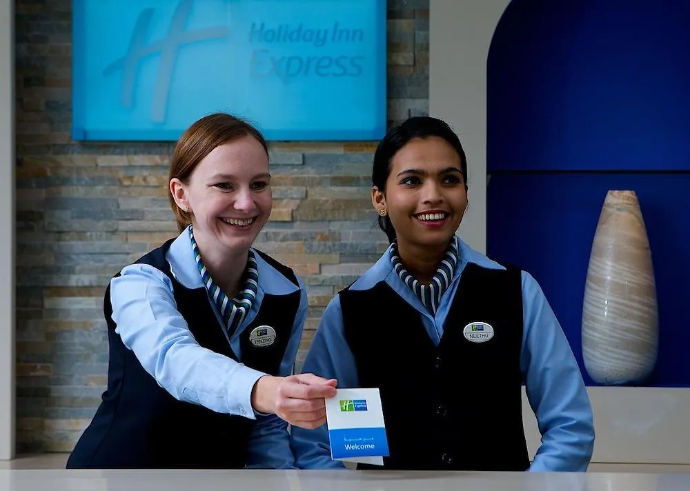 *** Hotel Holiday Inn Express Dubai Airport By Ihg Forenede Arabiske Emirater