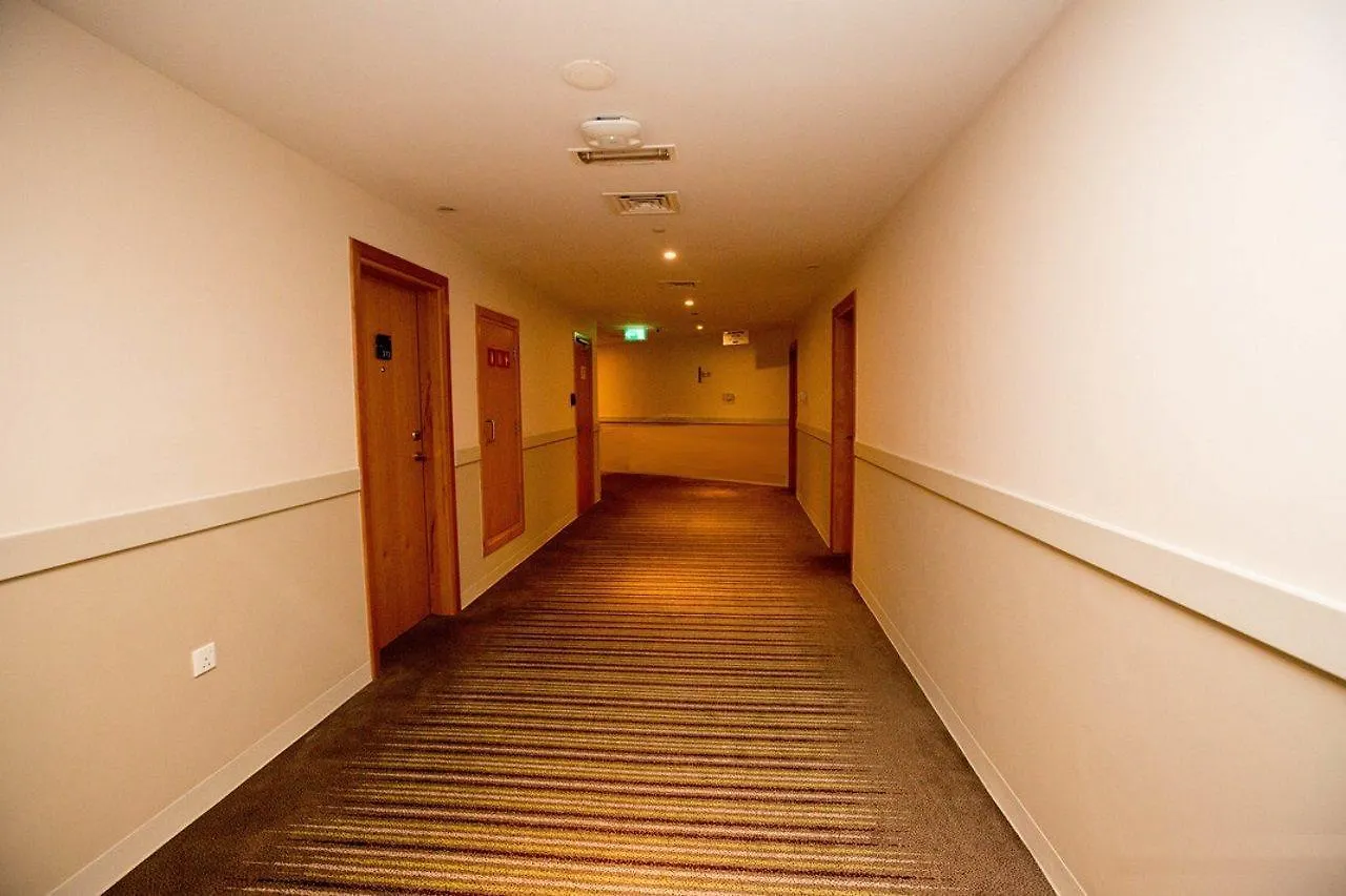 Holiday Inn Express Dubai Airport By Ihg Hotel