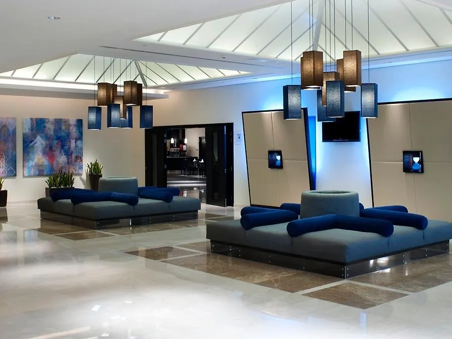 *** Hotel Holiday Inn Express Dubai Airport By Ihg United Arab Emirates