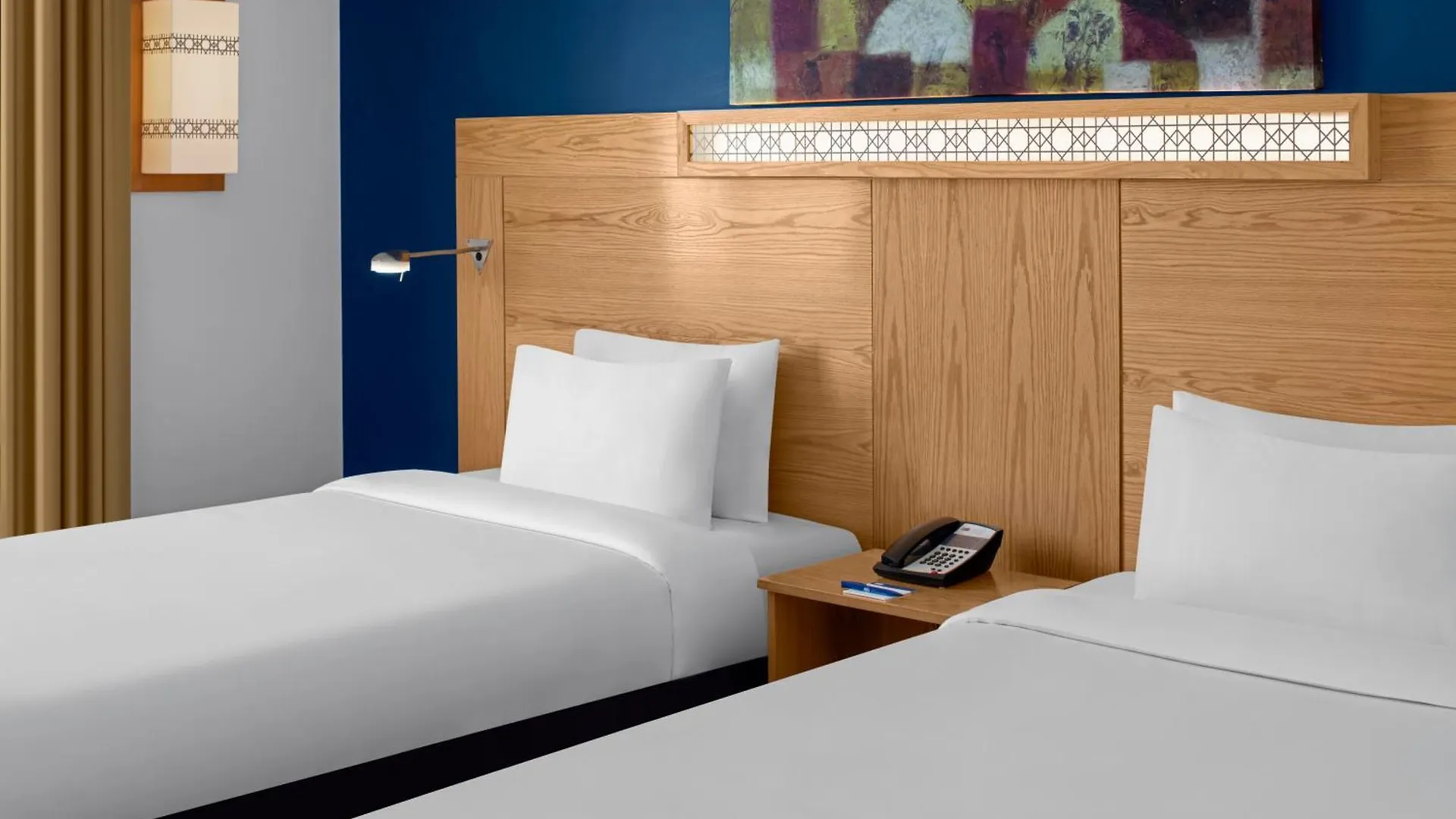 Holiday Inn Express Dubai Airport By Ihg Hotel