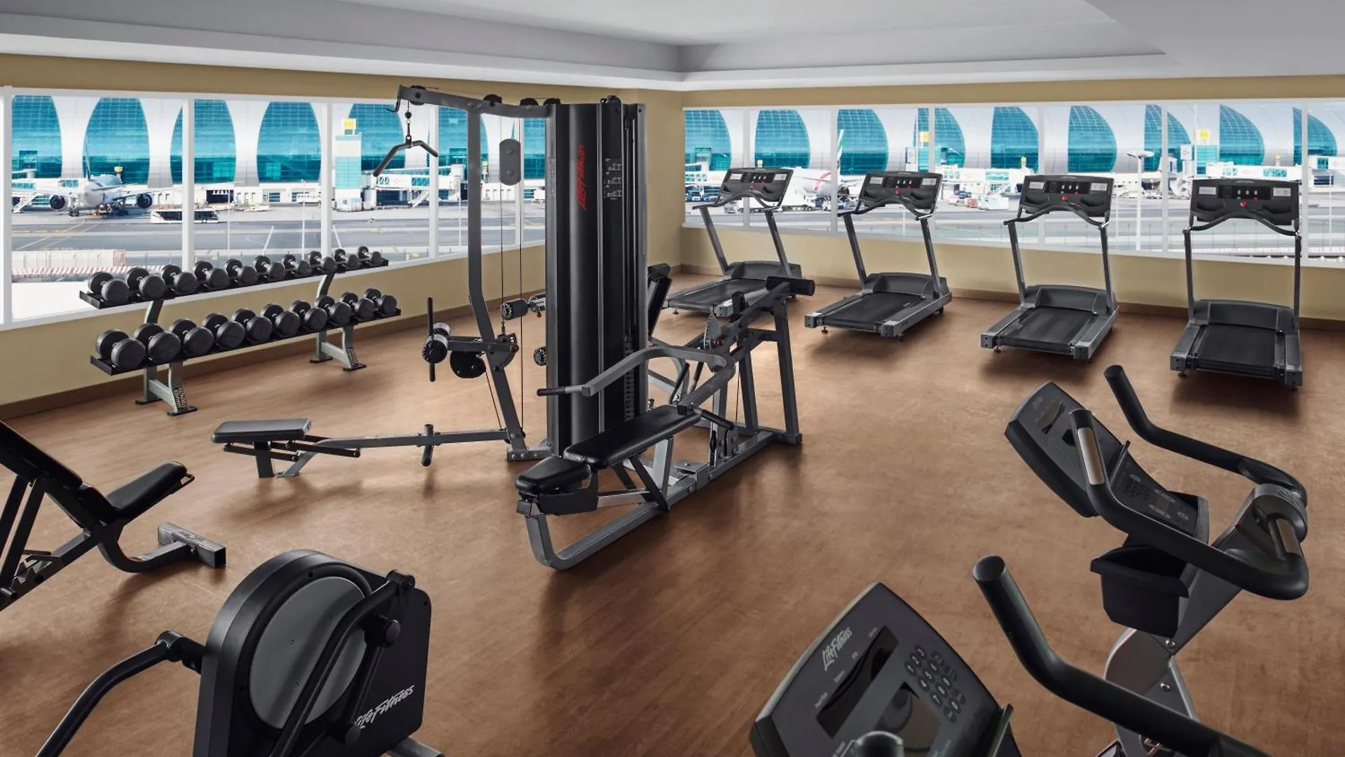 Hotel Holiday Inn Express Dubai Airport By Ihg