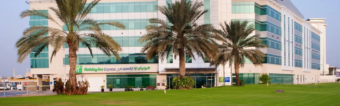 Hotel Holiday Inn Express Dubai Airport By Ihg