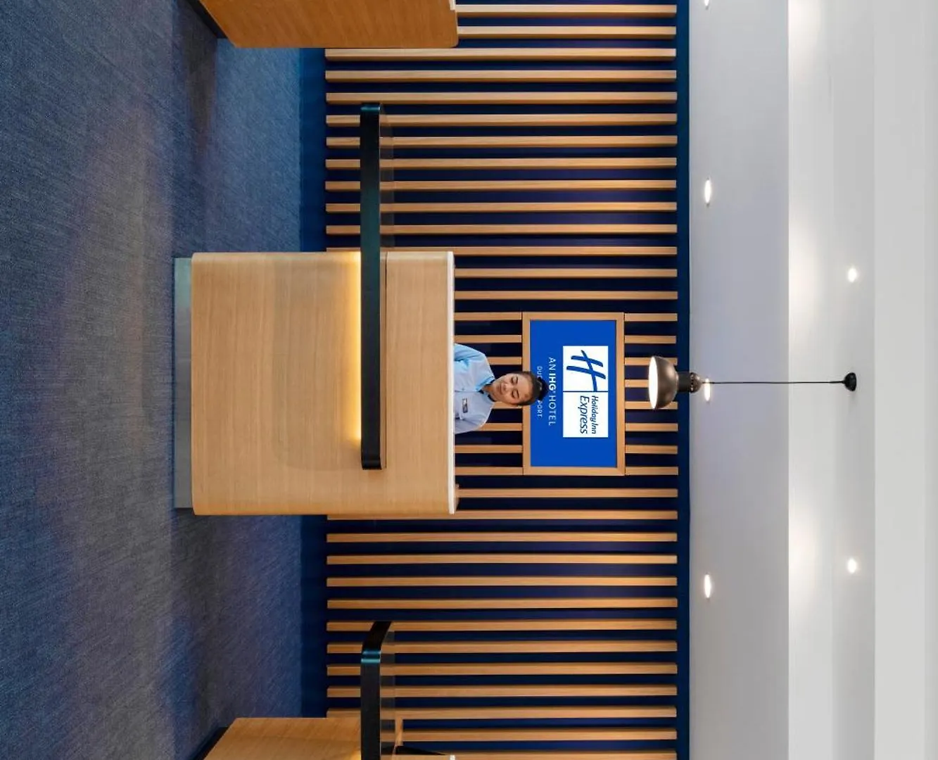 Holiday Inn Express Dubai Airport By Ihg